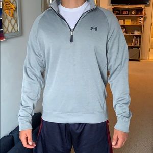 Under Armor Pull over